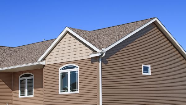 Cost of Residential Siding Service in Warwick